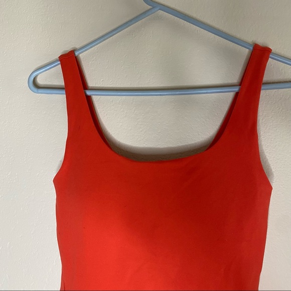 LULULEMON Alarming Red Amal’s tank top 4 - Picture 2 of 11